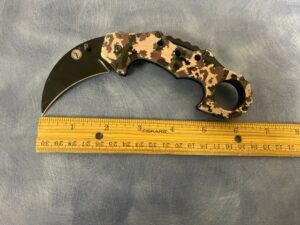 Knife-recovered-090823-300x225.jpg