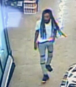 Suspect-1st-photo--263x300.jpg
