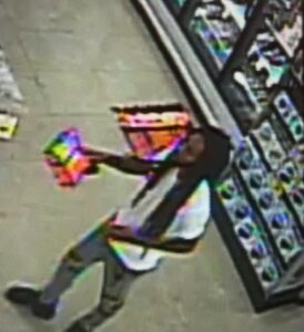 Suspect-2nd-photo--274x300.jpg